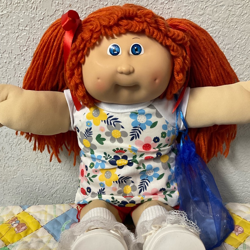 Vintage Cabbage Patch Kid Girl HTF Red Hair Blue Eyes Head Mold #9 1985